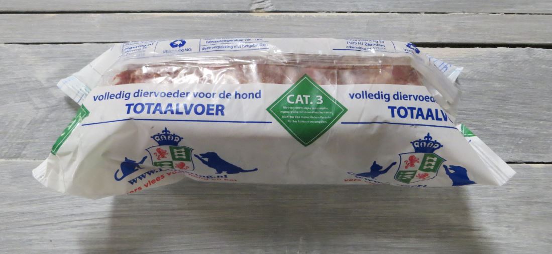 Rol vers vlees met rund van Lotgering, compleet voer voor honden